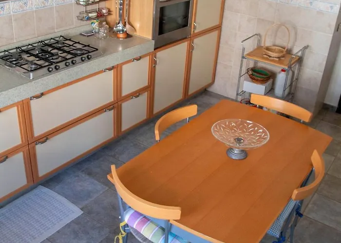 Lägenhet By The Sea Brancaleone Marina